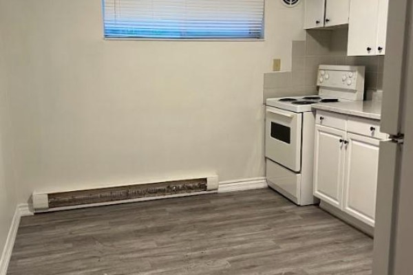 2 - 3 Robinson Street, Grimsby, ON, photo 3