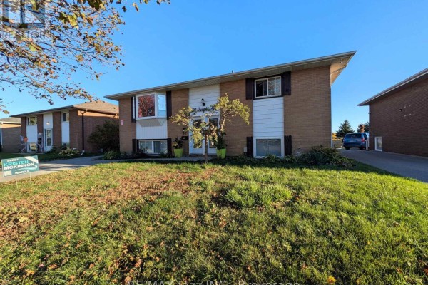 2 - 311 Dwight Avenue, Oshawa, ON L1J1K8 Photo 2