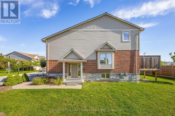 2 - 3399 Castle Rock Place, London South, ON N6L0C8 Photo 3