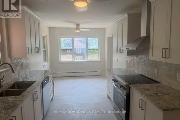 2 - 379 Stewart Street, Ottawa, ON, photo 3