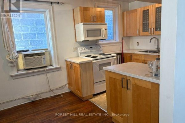 2 - 398 Spadina Road, Toronto, ON, photo 2