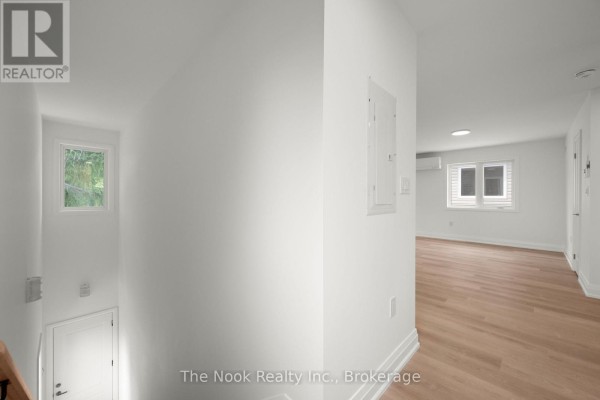 2 - 403 Thornton Road N, Oshawa, ON, photo 2