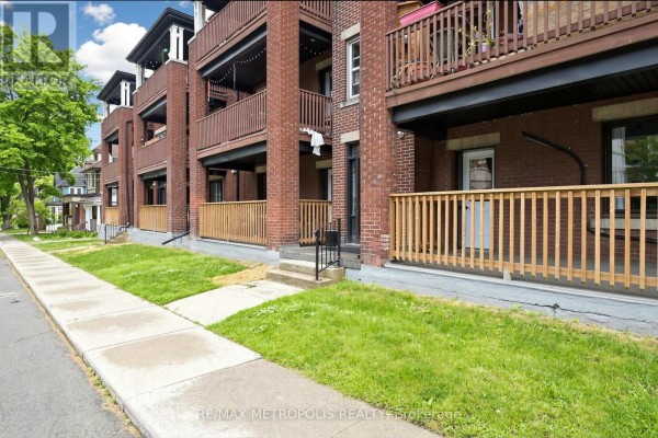 2 - 41 Albert Street, Hamilton, ON L8M2Y1 Photo 3