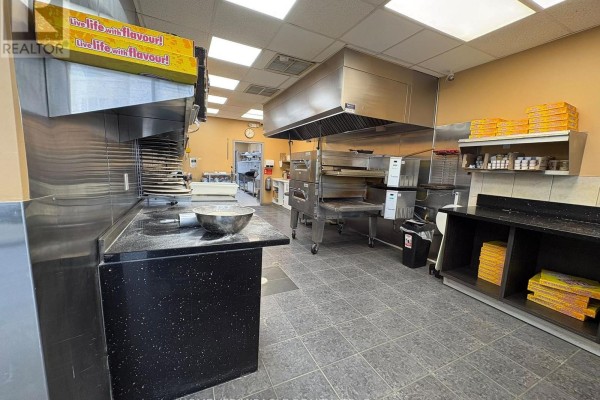 2 - 4293 King Street E, Kitchener, ON N2P2E9 Photo 5