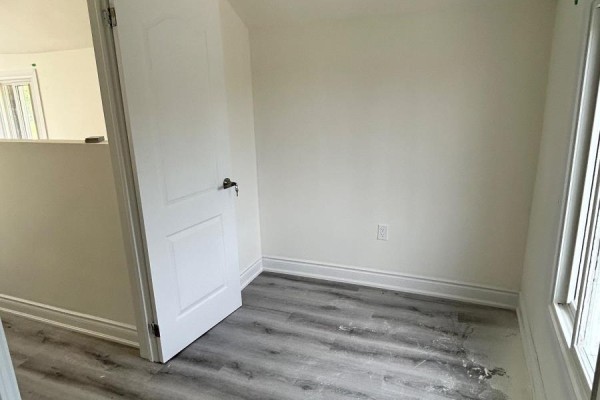2 - 4299 Second Avenue, Niagara Falls, ON L2E4G8 Photo 5