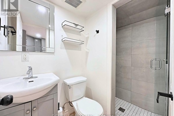 2 - 444 Westmount Avenue, Toronto, ON M6E3N5 Photo 4