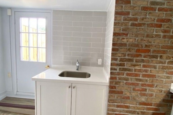 2 - 45 Clinton Street, Toronto, ON M6J2N9 Photo 4