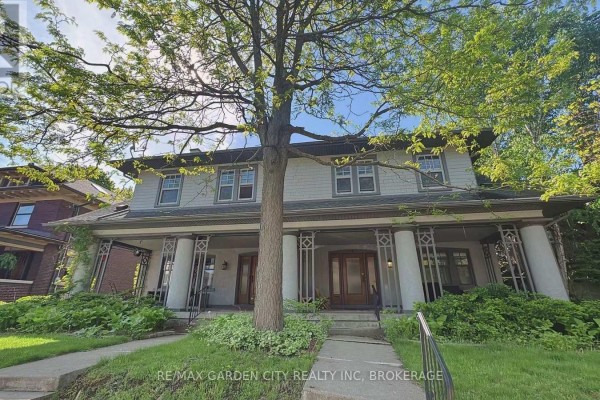 2 - 5 College Street, St  Catharines, ON, photo 2