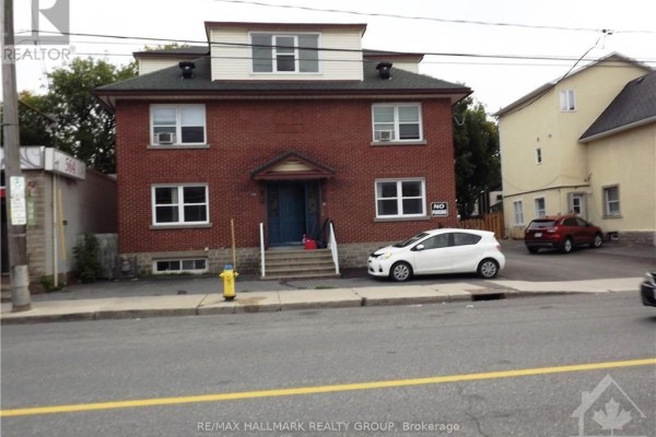 # 2 - 570 Gladstone Avenue, Ottawa