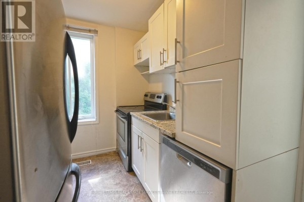 2 - 65 Liberty Street, Hamilton, ON L8N2N7 Photo 5