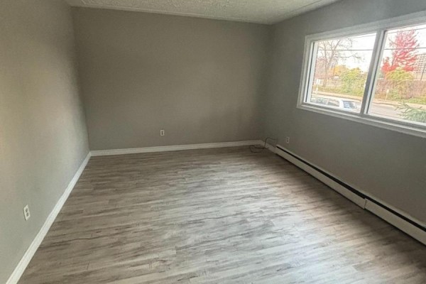 2 - 75 Highland Road E, Kitchener, ON N2M3V8 Photo 5