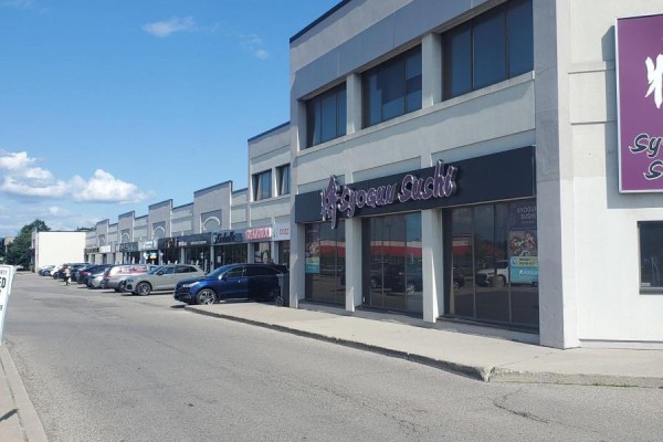 2 - 8261 Woodbine Avenue, Markham, ON L3R8Z5 Photo 4