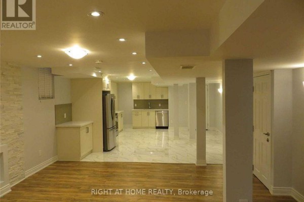 2 - 84 Rising Hill Ridge, Brampton, ON L6Y6B3 Photo 5