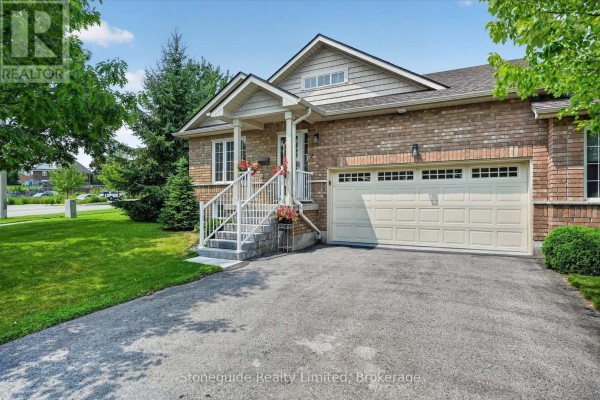 Kitchen - 2 - 909 Wentworth Street, Peterborough, ON K9J8R7 Photo 2