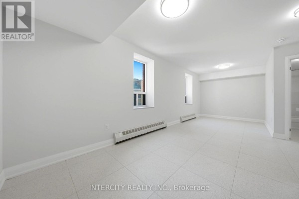 2 - 91 Wentworth Street S, Hamilton, ON L8N2Y9 Photo 5
