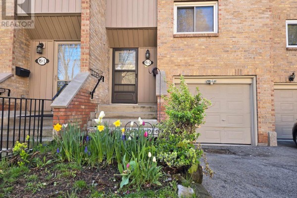 2 - 95 Fonthill Road, Hamilton, ON, photo 2