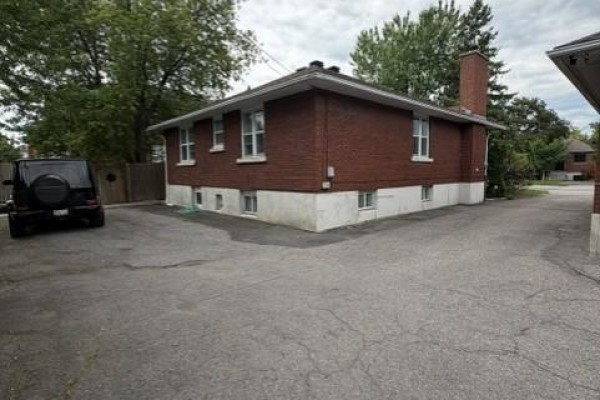Primary Bedroom - 2 - 98 Donald Street, Ottawa, ON K1K1N2 Photo 4