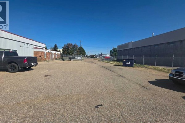 2 & 3, 6503 67 Street, Red Deer, AB, photo 2