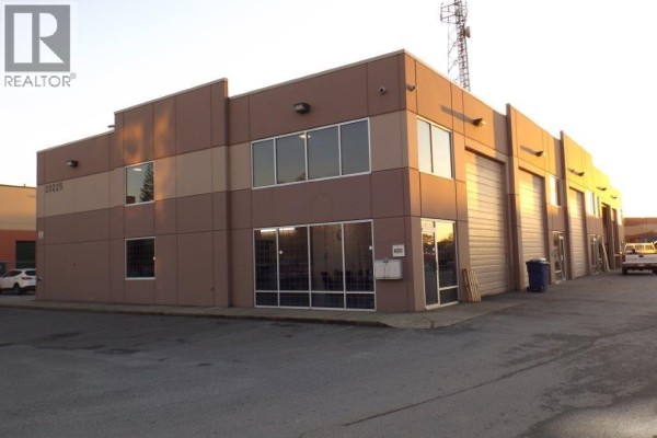 Commercial for rent at 2 & 3 20225 Stewart Crescent, Maple Ridge, BC - MLS® RwDOWC