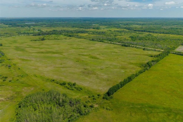 2 0 11 Road E, Meleb, MB R0C2C0 Photo 3