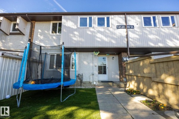 Kitchen - #2 14120 80 St Nw, Edmonton, AB T5C1L6 Photo 3