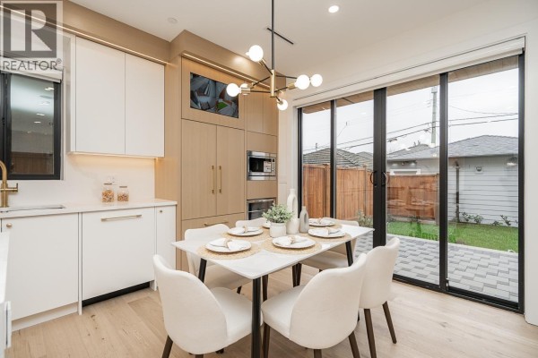 2 150 E 51st Avenue, Vancouver, BC V5X1C3 Photo 4