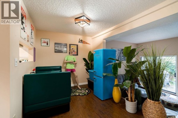 2 2990 Mariner Way, Coquitlam, BC V3C4K1 Photo 4