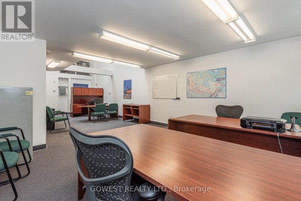 2 &3 Floor - 141 Roncesvalles Avenue, Toronto, ON M6R2L2 Photo 4
