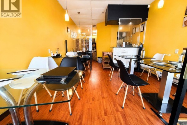 2 3337 Kingsway, Vancouver, BC V5R5K6 Photo 2