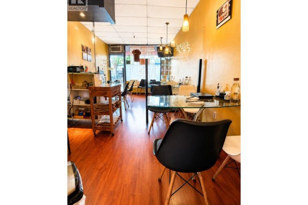 2 3337 Kingsway, Vancouver, BC V5R5K6 Photo 3