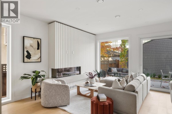 2 3657 W 11th Avenue, Vancouver, BC V6R2K4 Photo 5