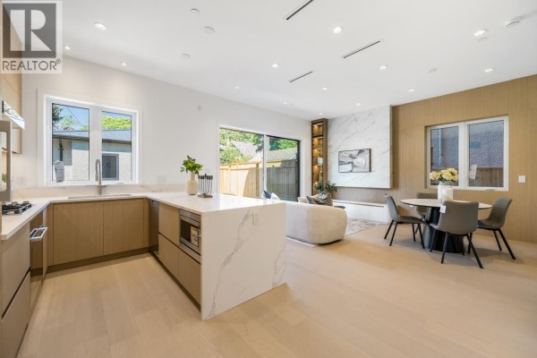 2 3771 W King Edward Avenue, Vancouver, BC V6S1M8 Photo 5