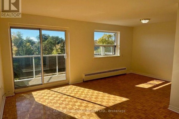 2-408 - 515 North Service Road, Mississauga, ON L5A1B3 Photo 2