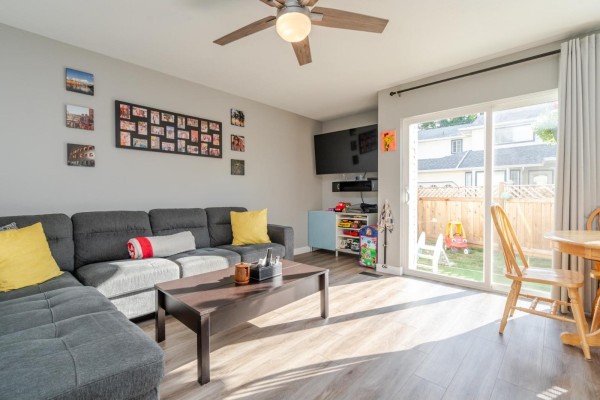 Primary Bedroom - 2 45640 Storey Avenue, Sardis West Vedder, Chilliwack, BC V2R3C5 Photo 5