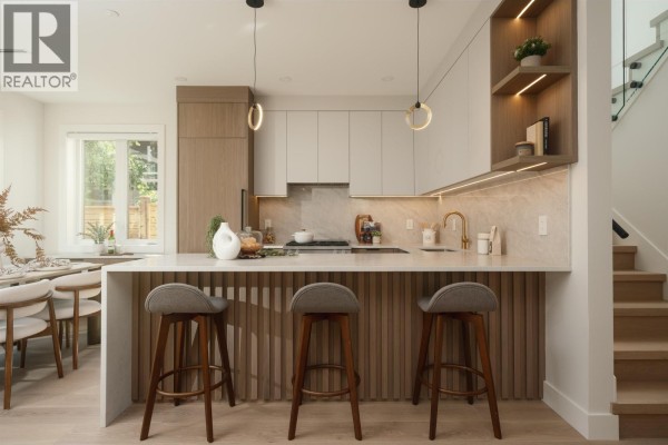 2 470 W 20 Avenue, Vancouver, BC V5Y2C8 Photo 3