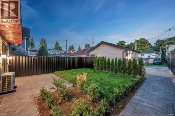 2 5150 Spencer Street, Vancouver, BC V5R4A3 Photo 4