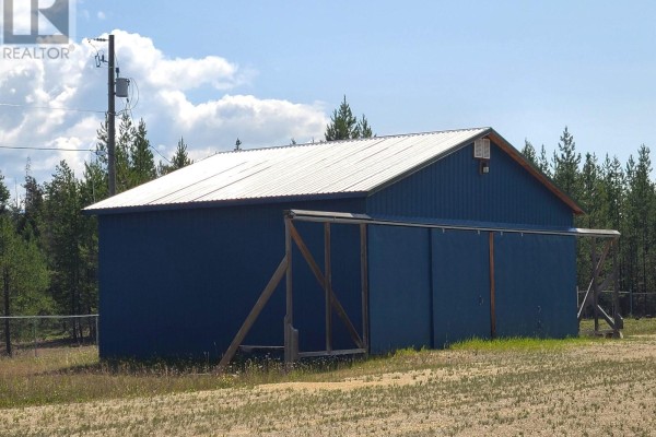 2 5700 Crooked Creek Road, Valemount, BC, photo 2