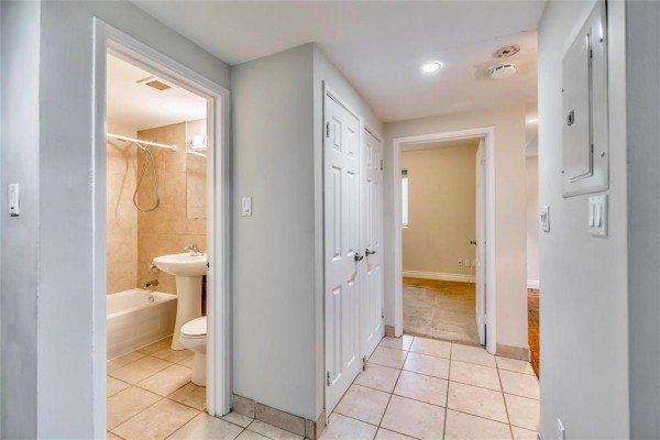 2 620 Jefferson Avenue, Winnipeg, MB R2V0P2 Photo 5