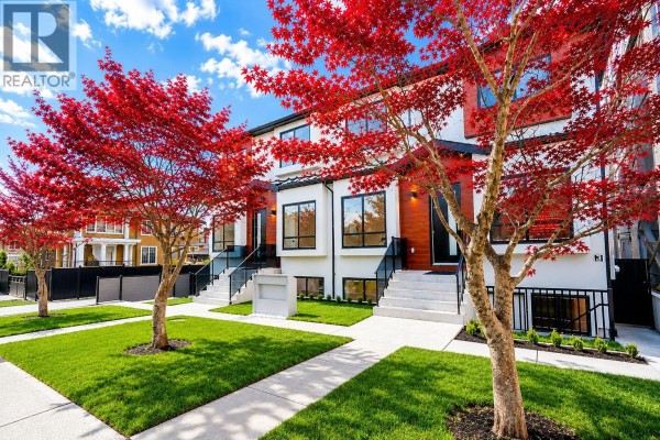 2 6692 Napier Street, Burnaby, BC V5B2C3 Photo 3