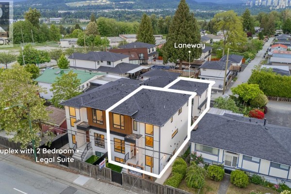 2 6740 Canada Way, Burnaby