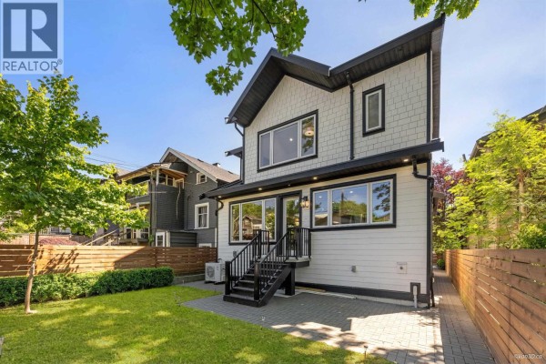 2 683 W 19th Avenue, Vancouver, BC V5Z1W9 Photo 2