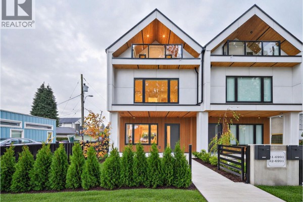 2 6991 Kerr Street, Vancouver