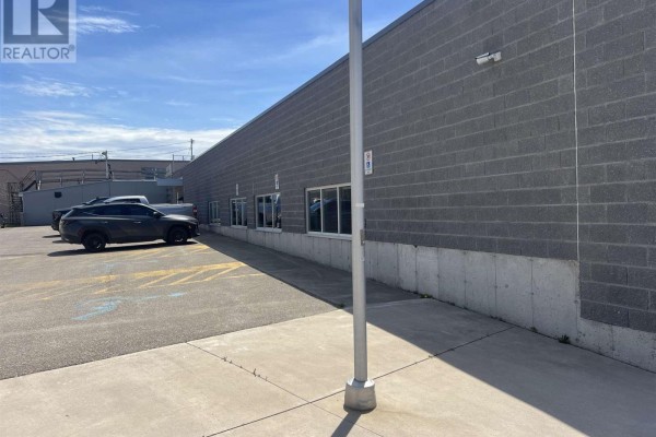 2-8 Queen St E, Sault Ste  Marie, ON P6A1Y3 Photo 5
