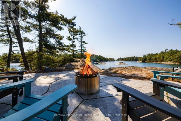 Bedroom 3 - 2 A258 (blueberry Point) Island, The Archipelago, ON P0G1K0 Photo 4