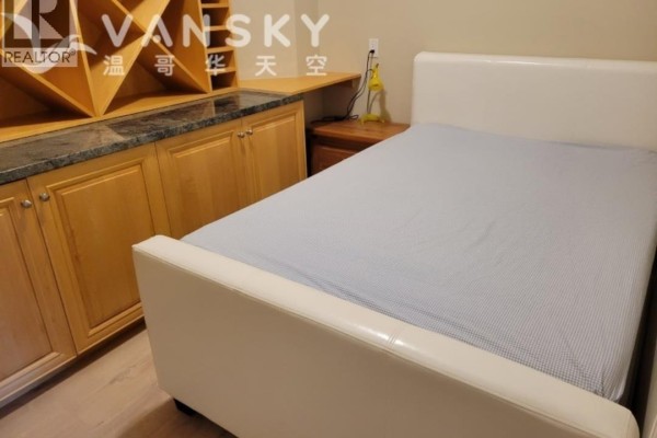 2 Bed Basement 7000 Burris Street, Burnaby, BC V5E1Z1 Photo 3
