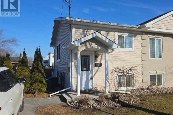 2 Bellamy Street, Cornwall, ON, photo 2