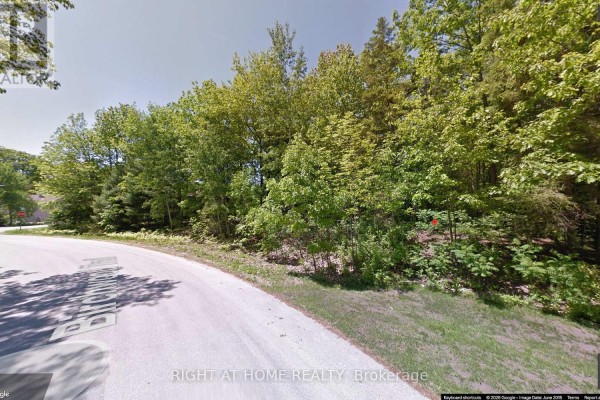2 Birchwood Trail, Wasaga Beach, ON L9Z1B3 Photo 3