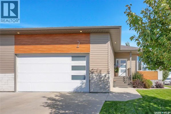 4pc Ensuite bath - 2 Broda Terrace, Moose Jaw, SK S6J0E1 Photo 3