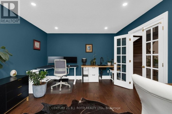 2 Brushwood Crescent, Barrie, ON L4N7G5 Photo 5