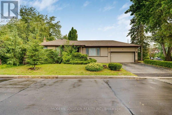 2 Caswell Drive, Toronto, ON, photo 2